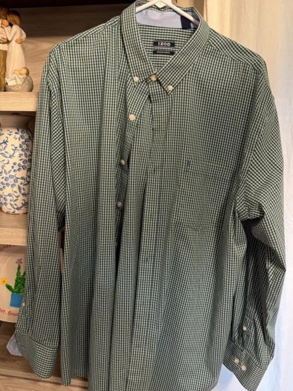Izod Men's Green Gingham Button-Down Shirt